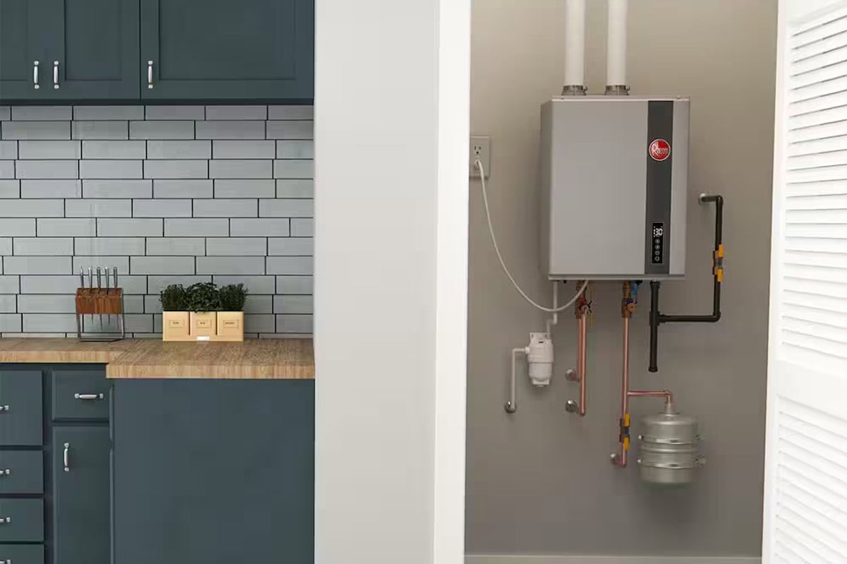 the benefits of installing a tankless water heater